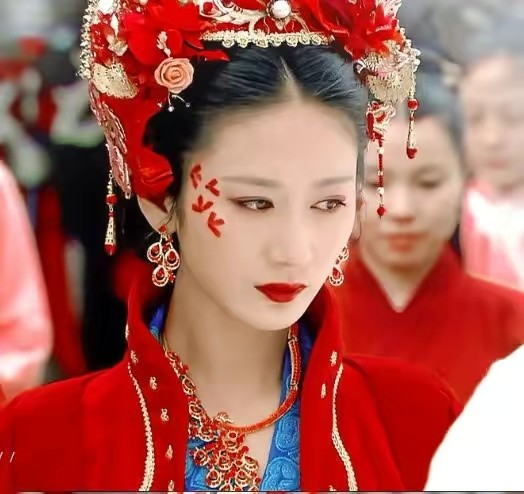 玲珑骰子安红豆入骨相思知不知十三月终于与相爱的容垣生死到老