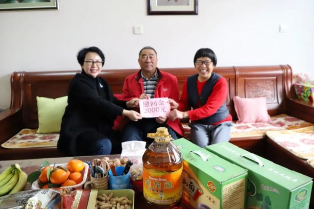 党员干部活动,局党组书记,局长,党支部书记朱雁玲带领局领导班子成员