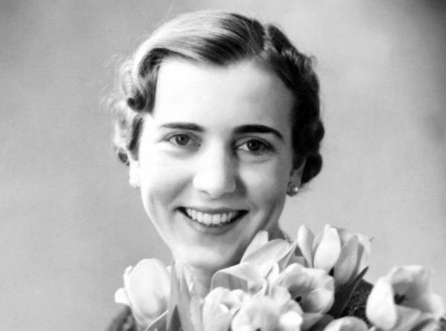 少女时期是最美公主,婚后是时尚王后,英格丽德活得比长得还漂亮