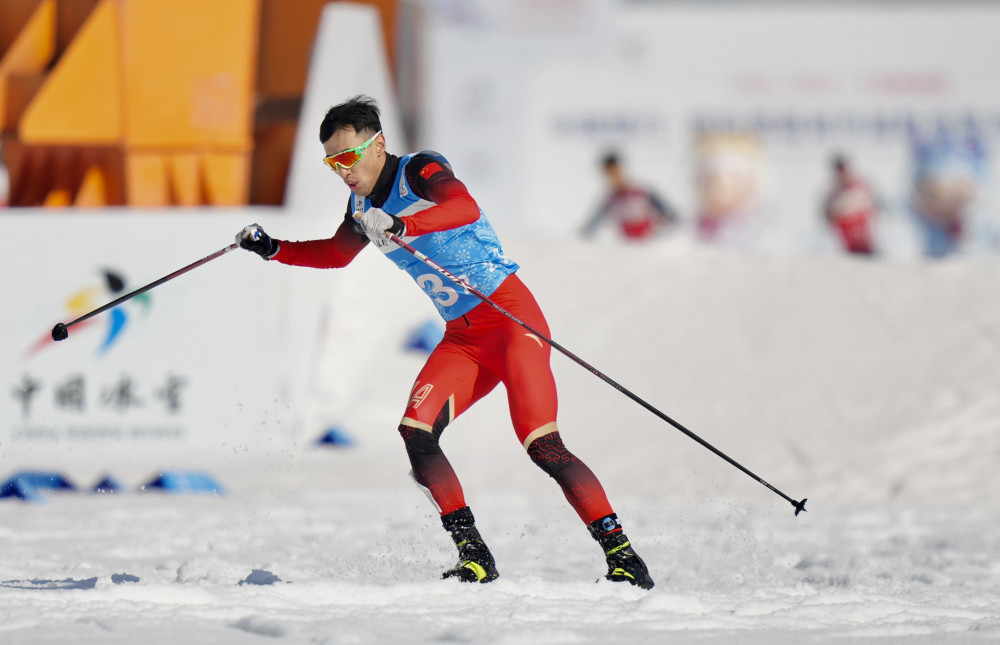 冬奥会中国滑雪运动服图片