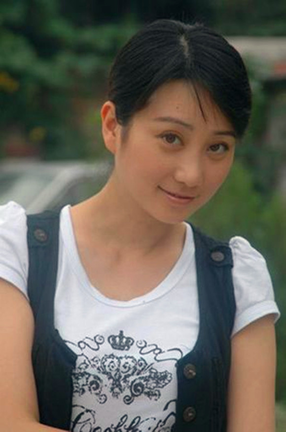 她是德艺双馨的老演员低调嫁隐形富豪如今女儿是世界冠军