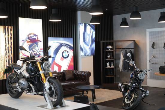 2022济南大友宝马摩托车重装开业