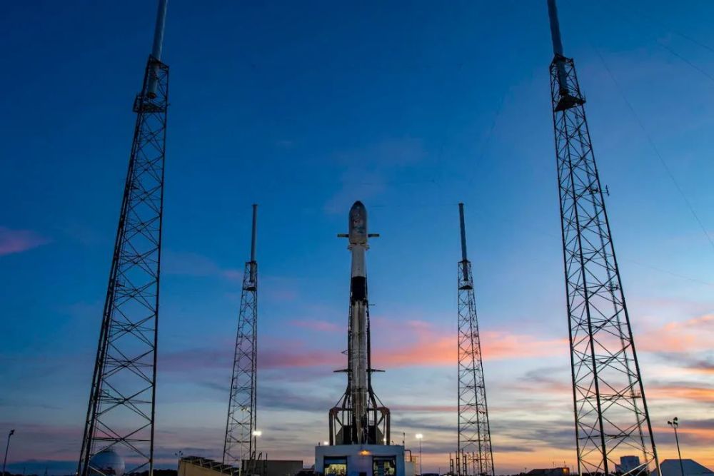 猎鹰九号即将发射意大利航天局sar卫星spacex2022年第四次发射