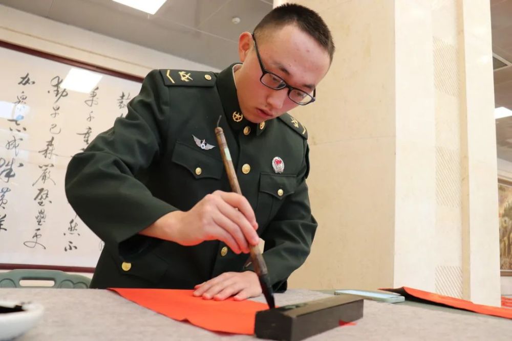 1w粉丝接广告多少钱新春佳节太学习精神