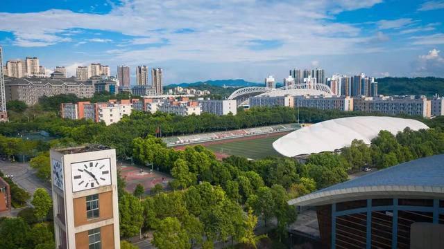 长江师范学院北门图片