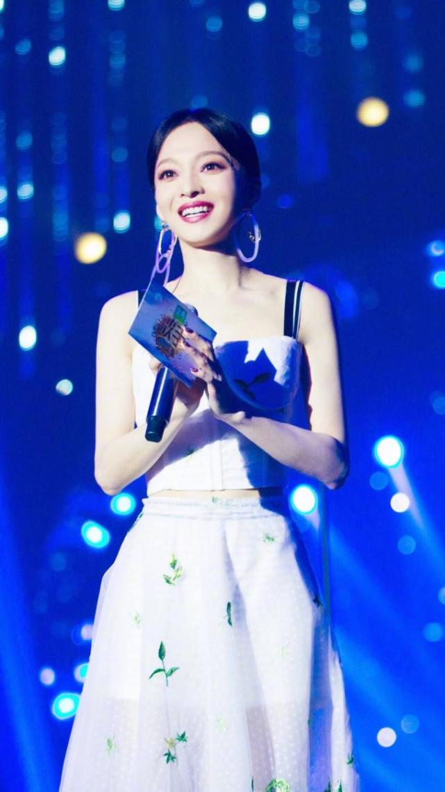 张韶涵谈瑜伽,39岁的年龄,拥有25岁的状态