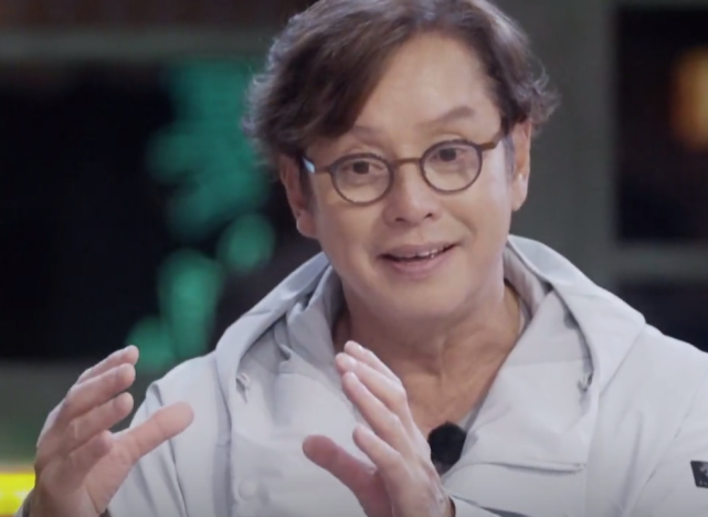 谭咏麟真是太牛了事实证明芒果台哪个综艺有了他都会很精彩