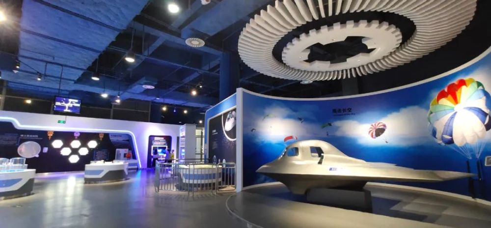 新展区东莞科技馆二楼材料科学生物医药两大展区大年初三开始试运营啦