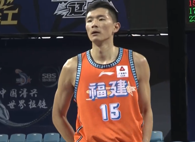 黄毅超11分3篮板,阿迪力10分4篮板,田桂森5分,卡米然7分,欧俊炫8分