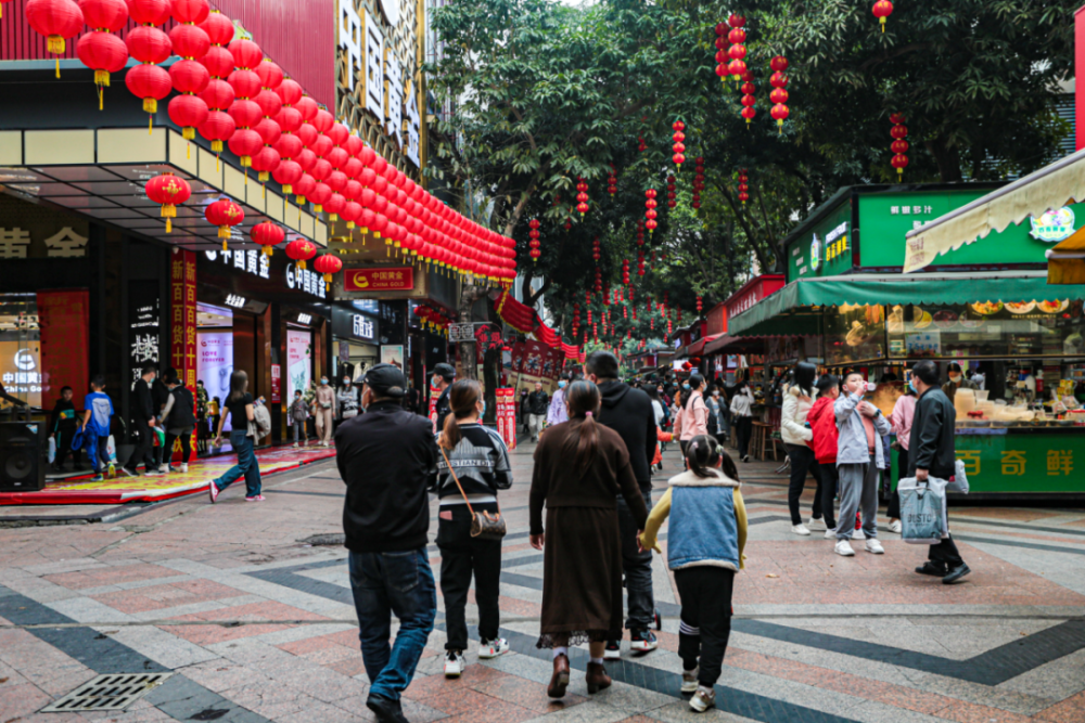 斗门人对井岸步行街的态度一个天一个地