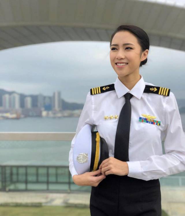 不做花瓶tvb长腿女神小花曝不介意演丑角入行五年新剧首当女一