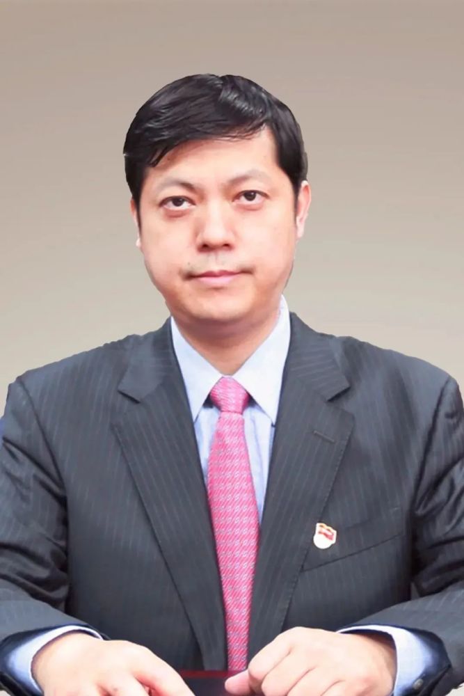 朱进元对话徐翀:河北农信转型谋发展,"关键年"初话"关键"_腾讯新闻