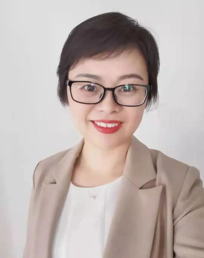 律师在线江苏博爱星律师事务所刘青青律师做客直播室