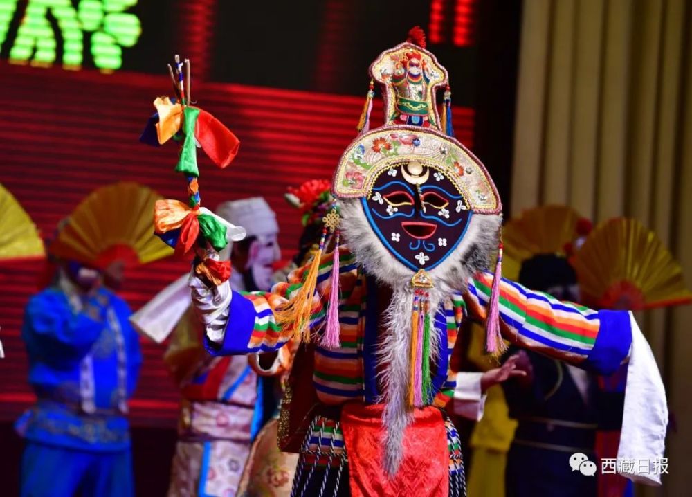 西藏自治区举行2022年春节藏历新年团拜会