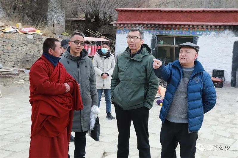 1月27日,市委常委,政法委书记,公安局党委书记扎西平措深入贡嘎县调研