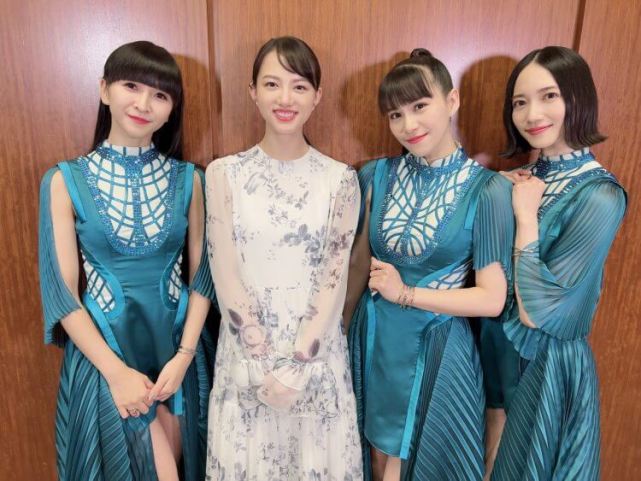 从3万人当中脱颖而出的她,年仅19岁却是个实打实的演技派|perfume