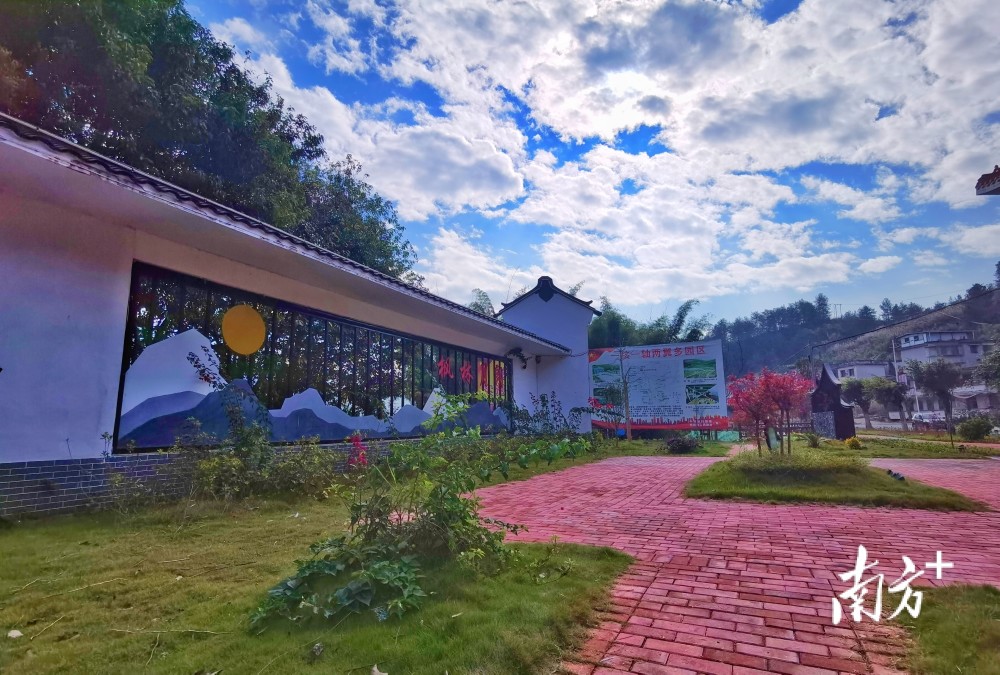 碧道绕新村绿水系乡愁临近春节大埔枫朗镇多了一处美景