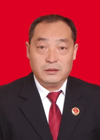 致敬老干警黄建安壮心不与年俱老