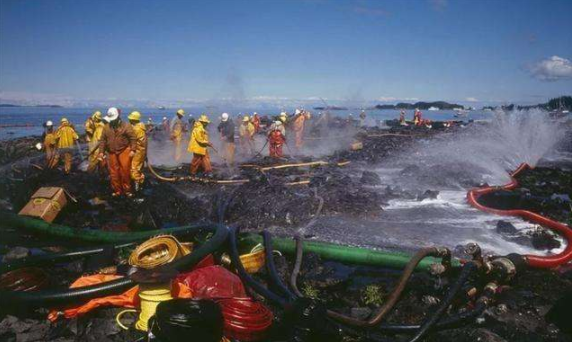 核电站爆炸那么可怕为什么中国还要发展核电看完明白了