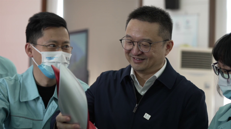 揭秘冬奥火炬如何诞生对话火炬研发技术负责人黄翔宇