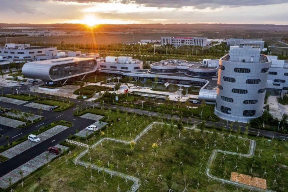 克拉玛依市立足新起点迈向新征程