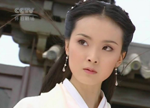 200万粉变装晴格格300万粉变装白飞飞王艳把观众喜爱拿捏透了