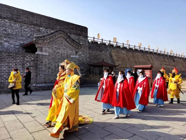 商丘古文化旅游景区扎根历史文化沃土,巧妙地将历史文化和现代演艺