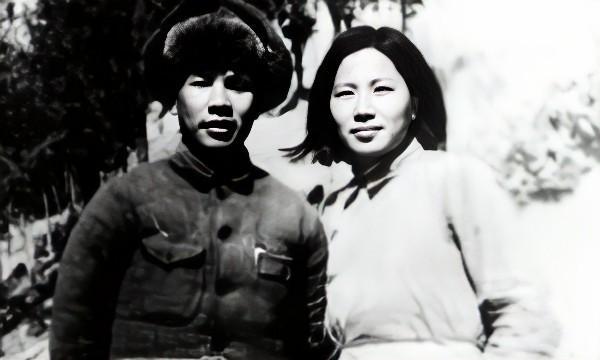 红军战士李开芬经历九死一生最后成了上将夫人