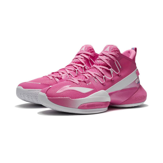 粉色的空袭8代,颜值超高的特步篮球鞋,国产品牌"犯规"了!