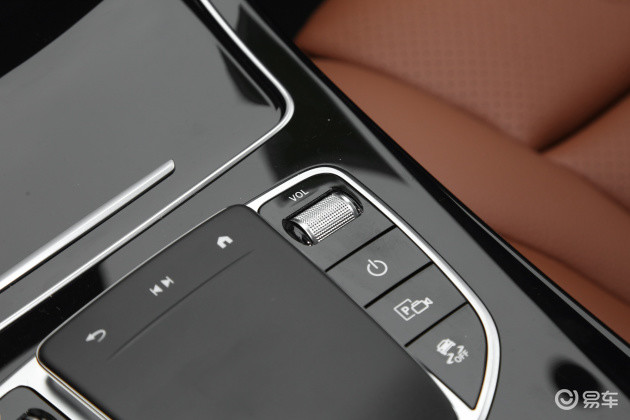 鲨向新能源奔驰glc轿跑登场你愿意为它买单吗