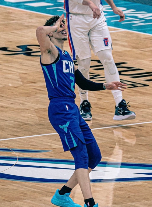 拉梅洛·鲍尔:天马行空的生涯_腾讯新闻