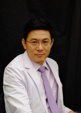 栾杰优秀整形外科医生都有一幅导航图