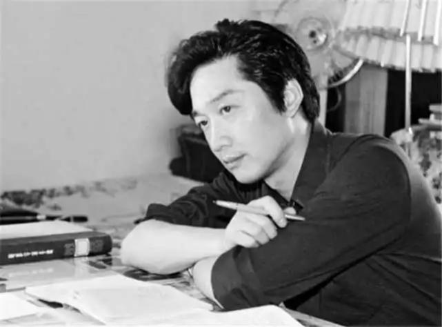 妻子凭直觉屡次救夫,79岁老艺术家感叹:没有她,我早就走好几次了|乔榛