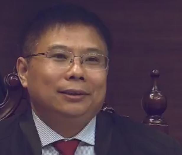 2014年河南一男子杀死家中妻女被判死刑为何村民会联名求情