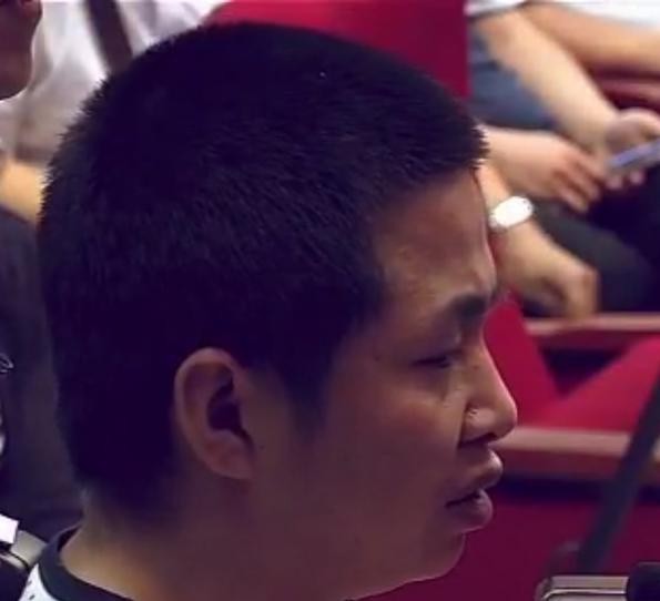 2014年河南一男子杀死家中妻女被判死刑为何村民会联名求情