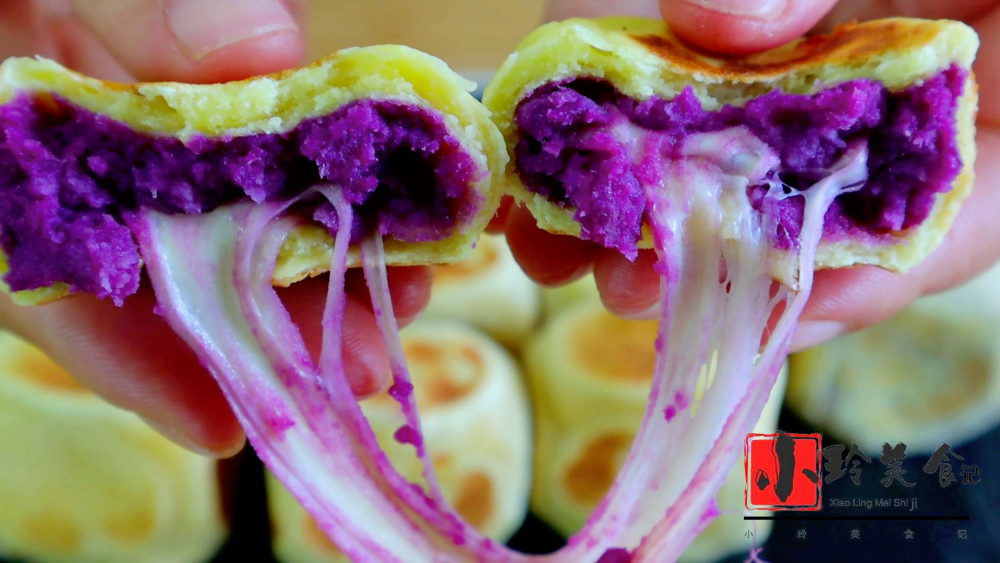 小玲美食记:紫薯糕的做法,口感外酥里软,香甜软糯,吃上一口超解馋