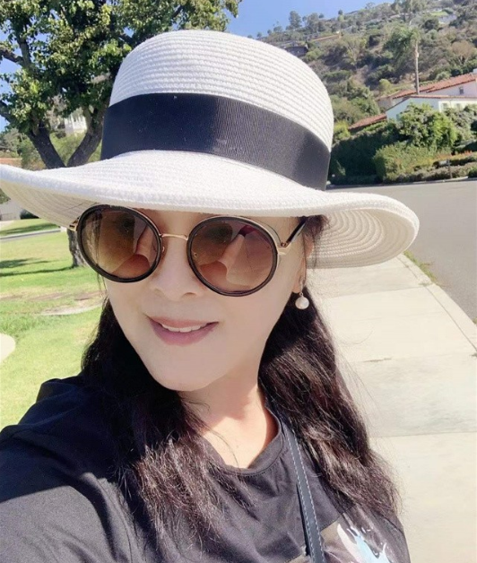 80年代当红女星陈肖依与演员卢君离婚后现在人生状况怎样