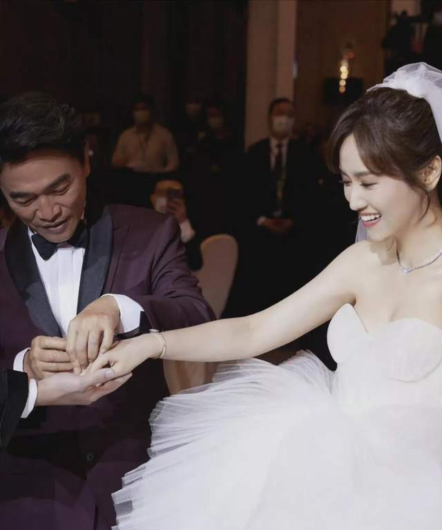 吴姗儒大婚罗志祥低调出席吴宗宪公开夸罗志祥没错只是体力好