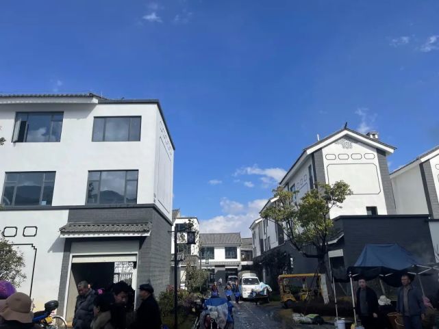 新年住新房1806小镇生态搬迁户洱海越清日子越甜