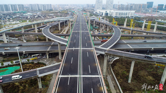 上海崧泽高架新进展西延伸工程主线高架基本建成多次高难度上跨下穿