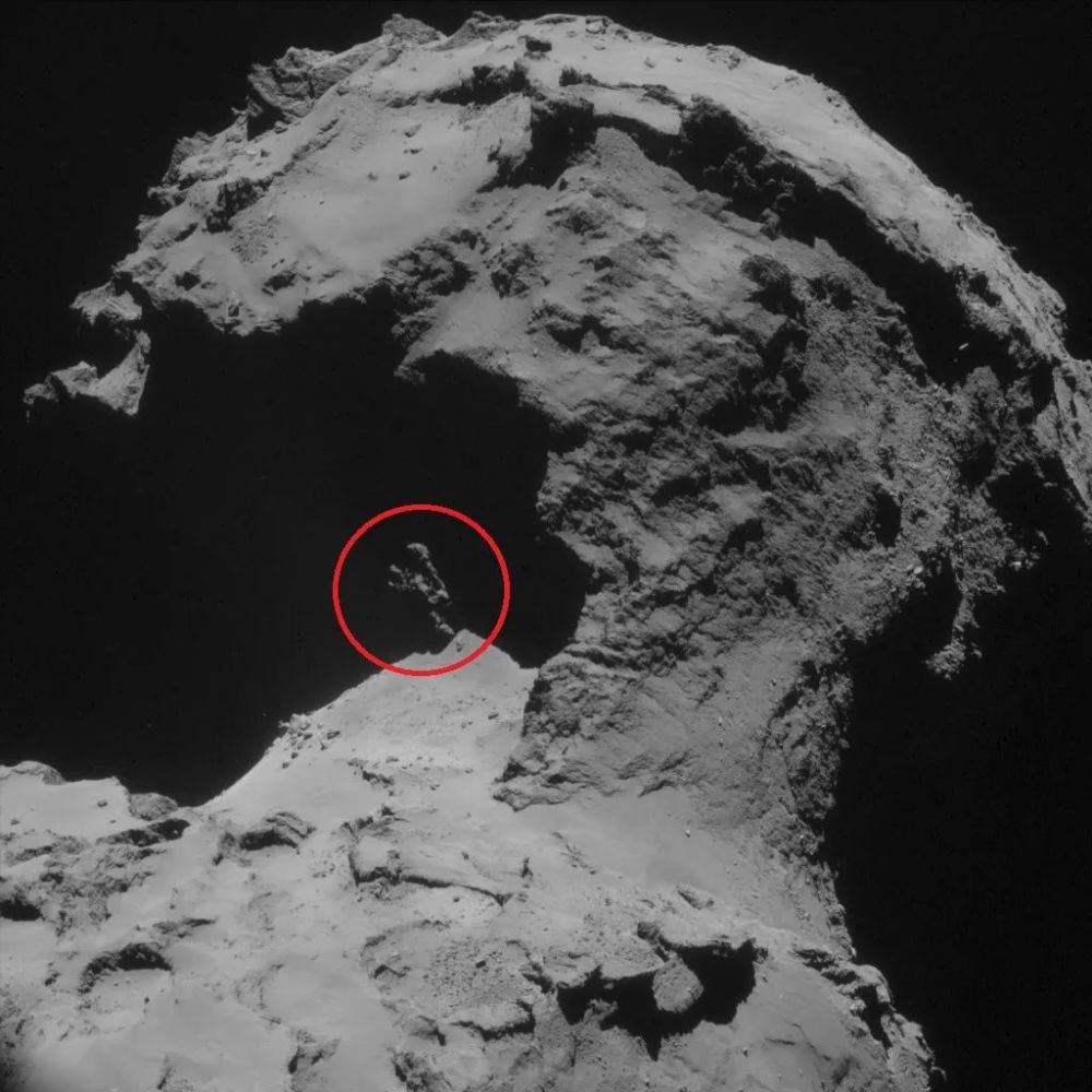 在距离地球约4.3亿公里的彗星上，罗塞塔号看到了非凡的景观炸藕条的做法