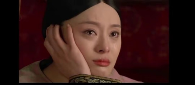 原著中他曾经有一个宠爱的妃子叫杨梦笙因为被安陵容陷害而吞金而死