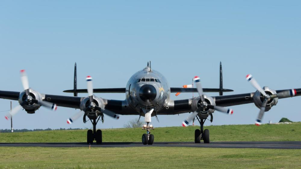 美军c69运输机在客机基础上改进而成满足长距离作战