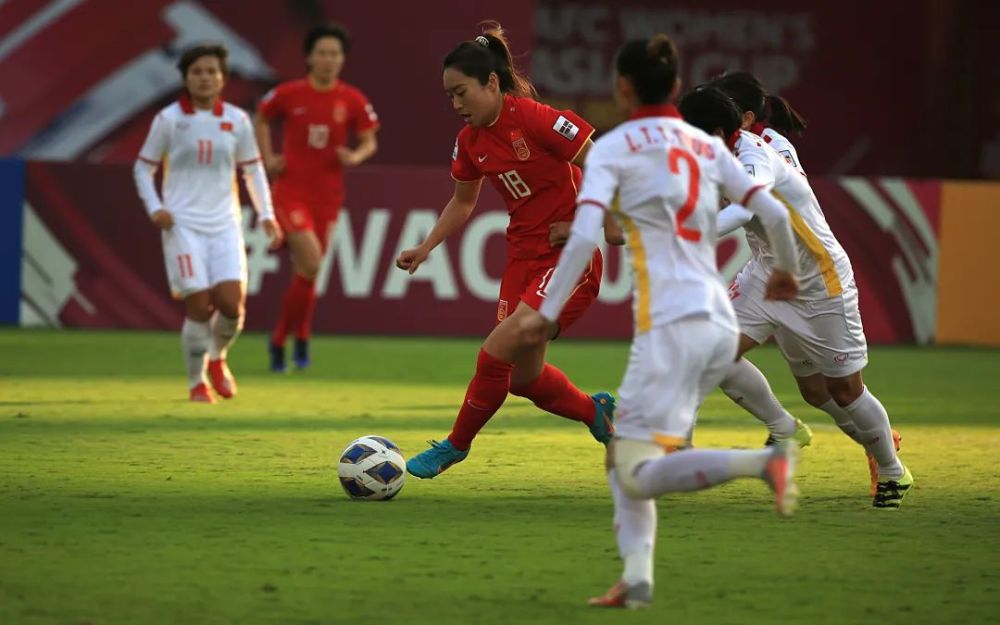 世界杯 中国女足获世界杯入场券，王霜：下一场当决赛踢