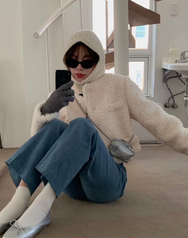 ins时尚博主ddaeunnn的秋冬低调淡雅的韩风穿搭