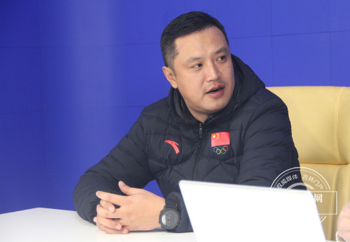 2022年北京冬奥会,王建勋身在吉林祝福北京,他希望中国跳台滑雪队能