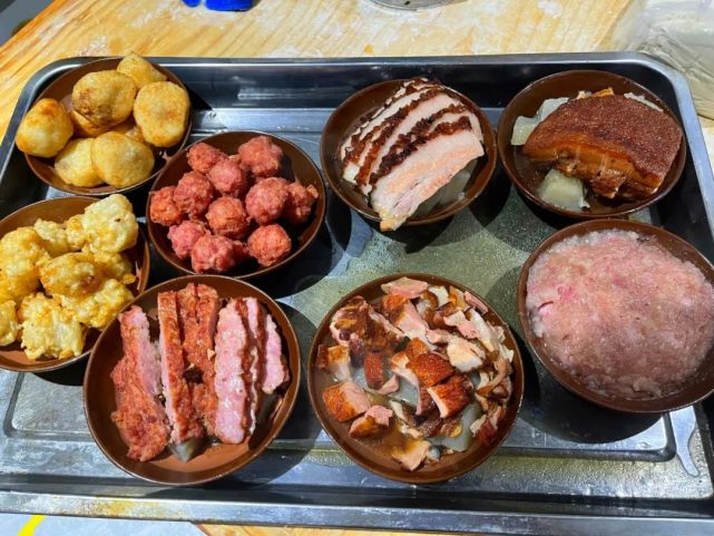 想吃定州八大碗不用去饭店回家热一下就可以