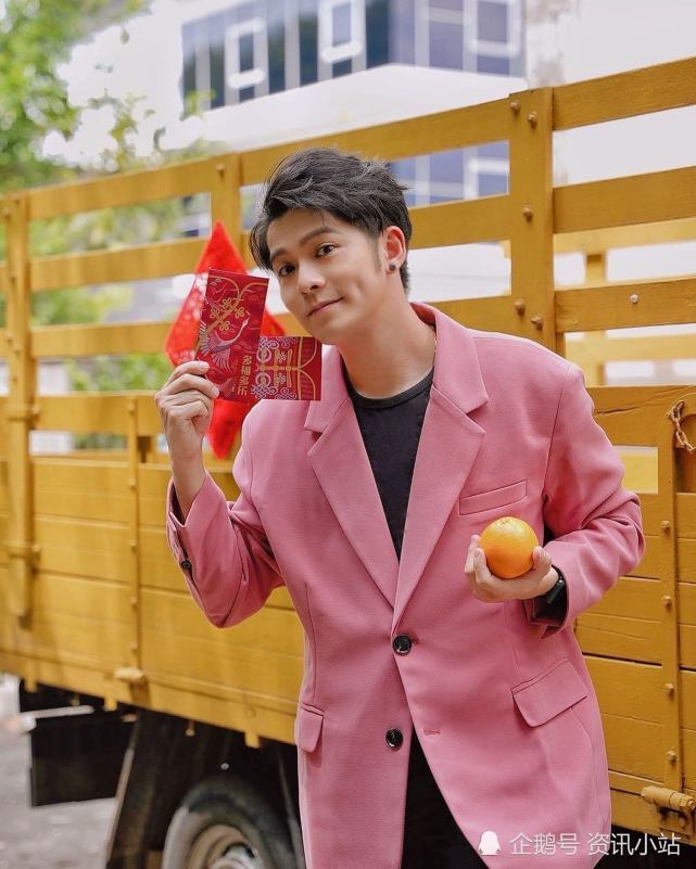 创作贺岁歌压力大许佳麟终于明白邓智彰感受