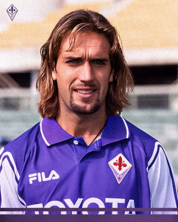 佛罗伦萨官方祝巴蒂53岁生日快乐,为紫百合出战331场20