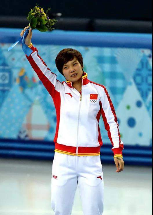 成为冬季奥运最幸运的冠军之前李坚柔经历了怎样的冰雪人生